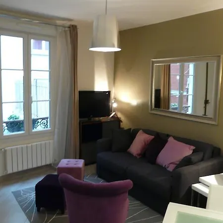 Apartment Batignolles